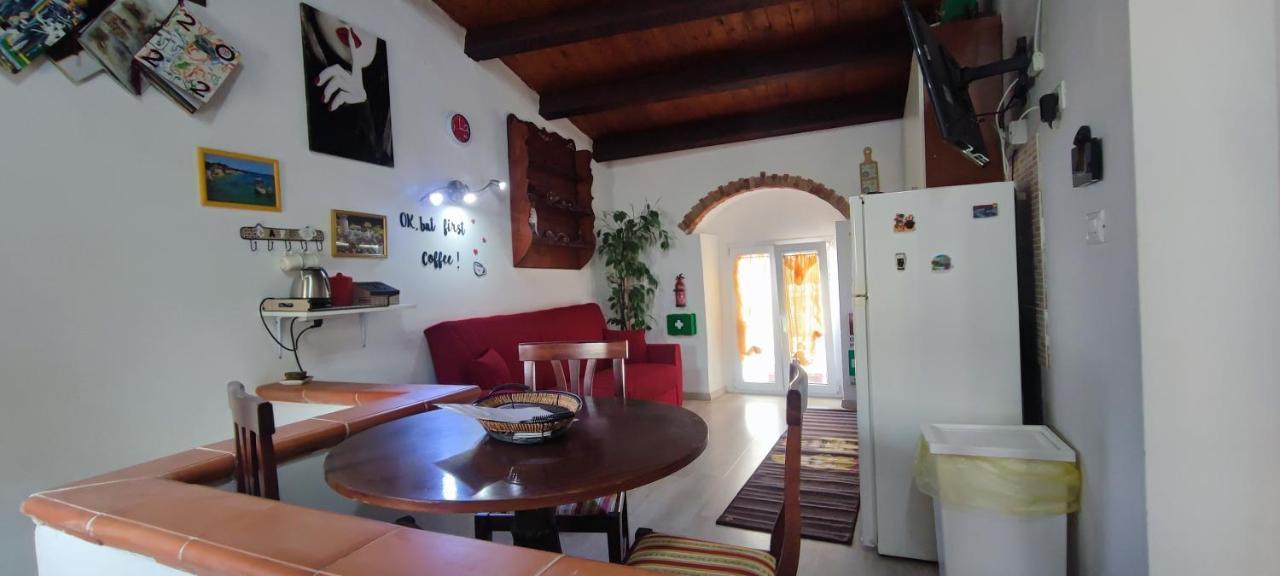 Appartamento Giada โนโต ภายนอก รูปภาพ